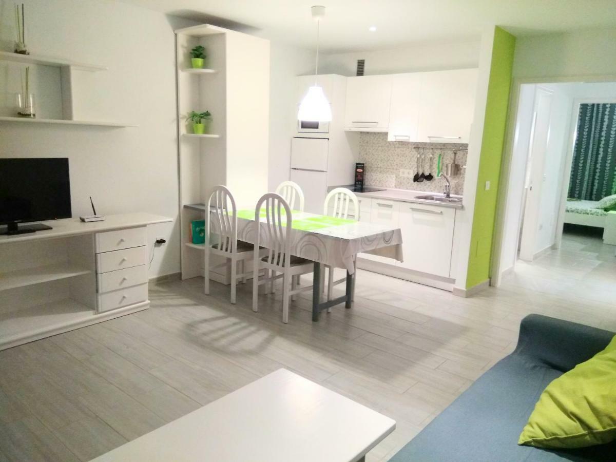 Pistachio Apartment Lanzarote Apartment 코스타 테기세 외부 사진