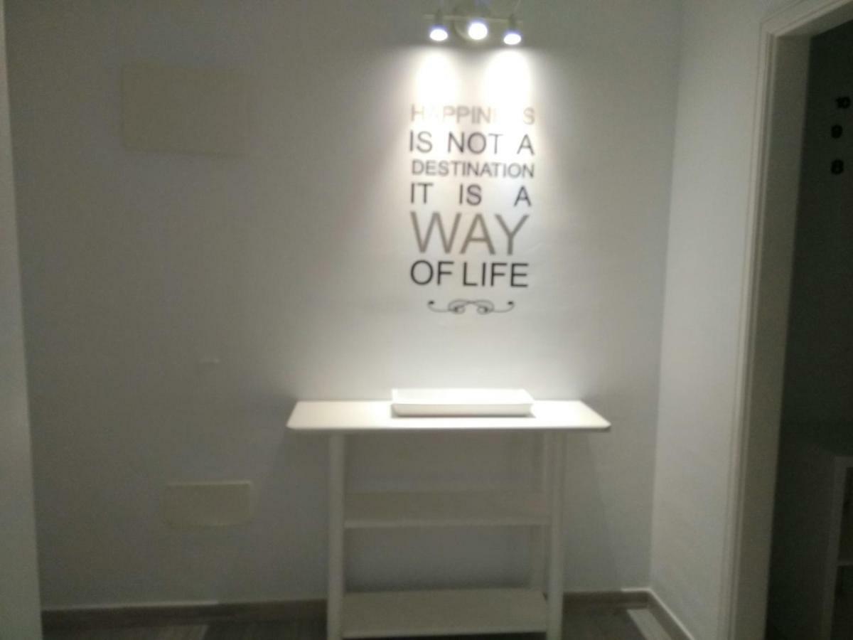 Pistachio Apartment Lanzarote Apartment 코스타 테기세 외부 사진